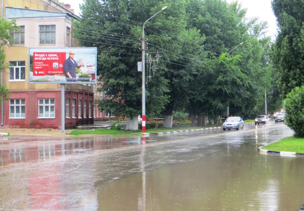 Фотография рекламного носителя, тип: Билборд 3x6, адрес: Нестерова ул. Х Пушкина ул., Энгельс, Саратовская область, Россия. Сторона А1-А3 №532836