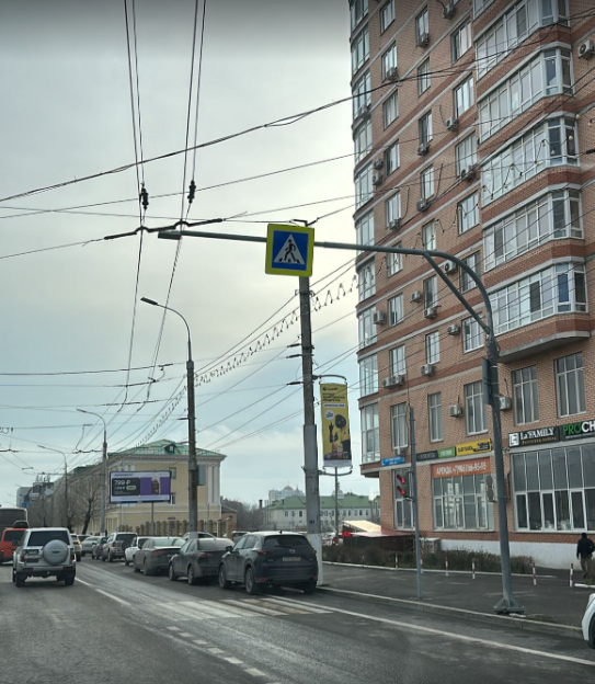 Фотография рекламного носителя, тип: Панель-кронштейн, адрес: Маршала Жукова пр-т., поз.1, Волгоград, Волгоградская область, Россия. Сторона А №1097201