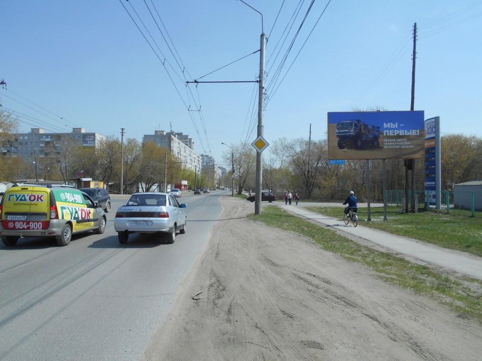 Фотография рекламного носителя, тип: Билборд 3x6, адрес: Мира пр-т., д.117, Омск, Омская область, Россия. Сторона А №1009930