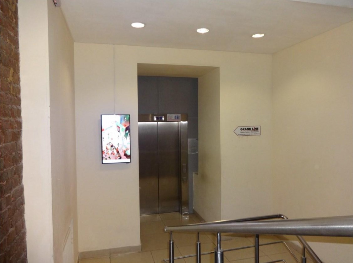 Фотография рекламного носителя, тип: Видеоэкран, адрес: Бизнес-центр «Мануфактура», Цветочная ул., д.25, лит.А, Санкт-Петербург, Россия. Сторона/вариант A1-A10 №1013101