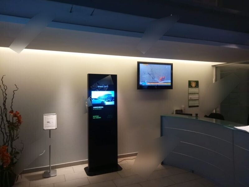 Фотография рекламного носителя, тип: Видеоэкран, адрес: Бизнес-центр «Варшавский», Варшавская ул., д.5, Санкт-Петербург, Россия. Сторона/вариант №657333