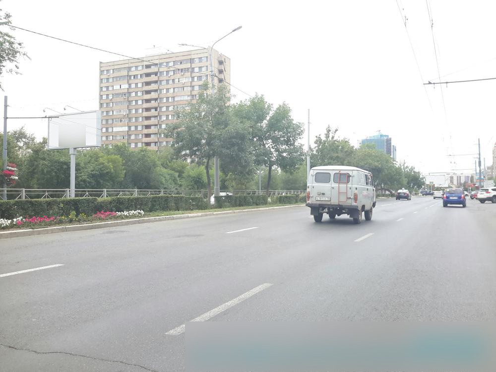 Фотография рекламного носителя, тип: Билборд 3x6, адрес: Чкалова ул., д.31, Оренбург, Оренбургская область, Россия. Сторона B №647381