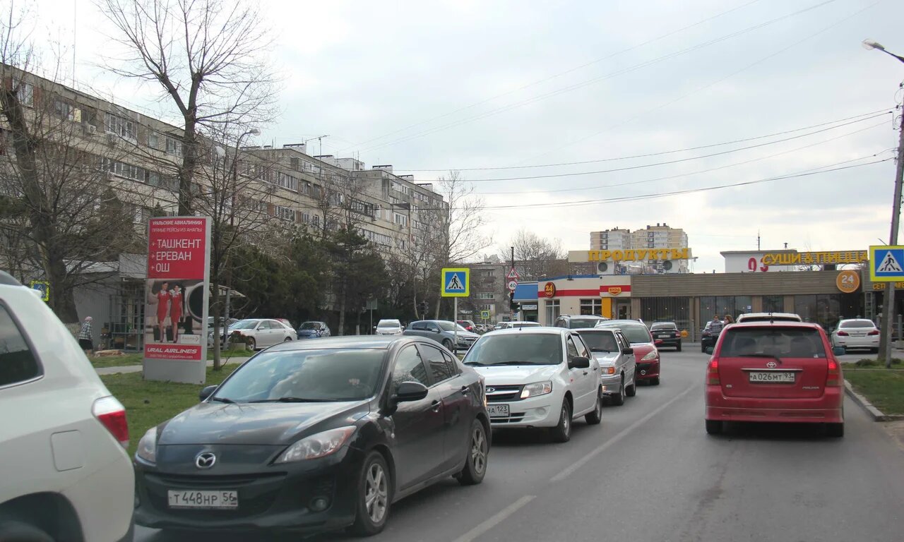 Фотография рекламного носителя, тип: Пиллар 3x1.4, адрес: Ленина ул., н-в «Скорой помощи», Анапа, Краснодарский край, Россия. Сторона Б №785125