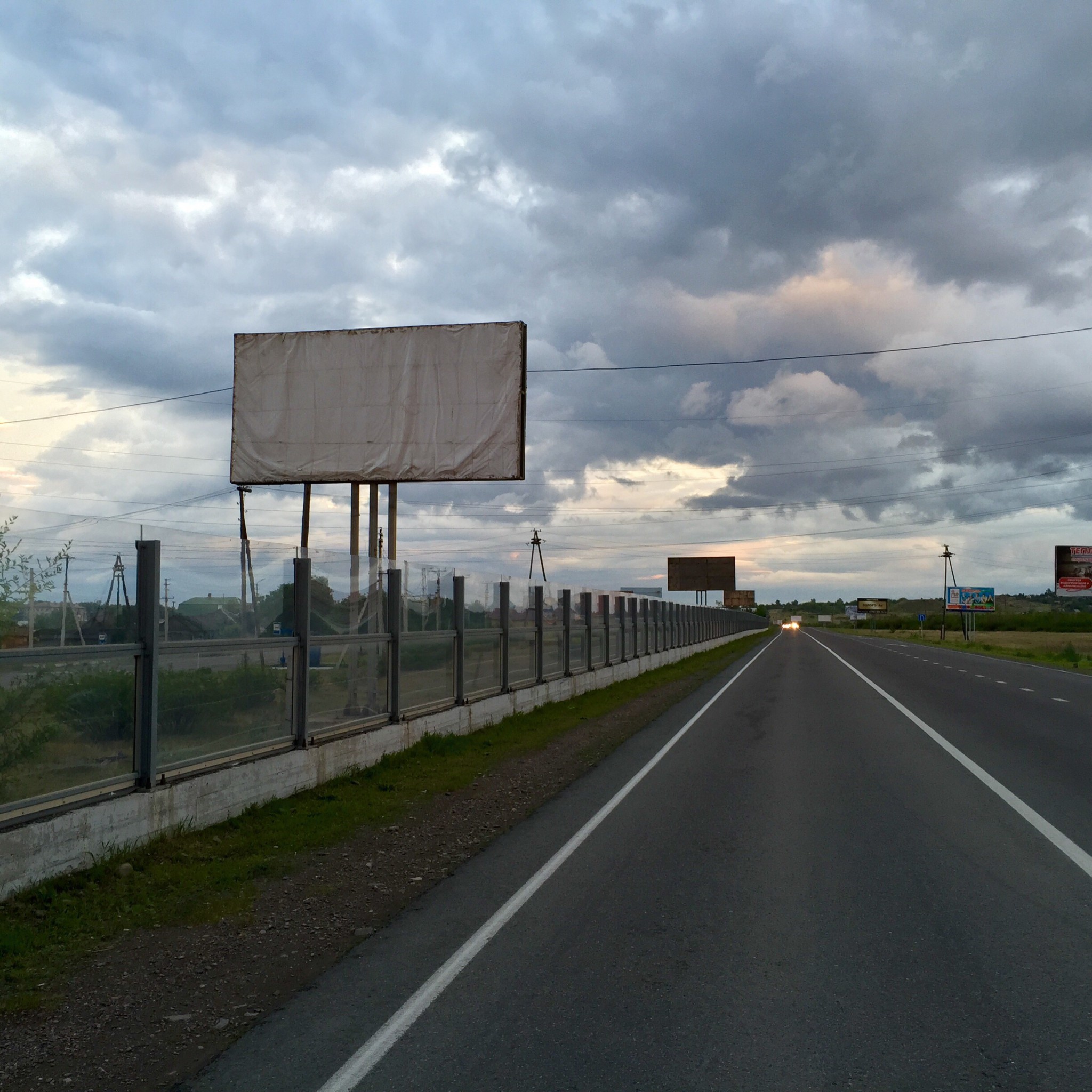 Фотография рекламного носителя, тип: Билборд 3x6, адрес: Абакан-Минусинск-Кызыл а/д., Подсинее с., поз.4, Абакан, Республика Хакасия, Россия. Сторона Б №425602