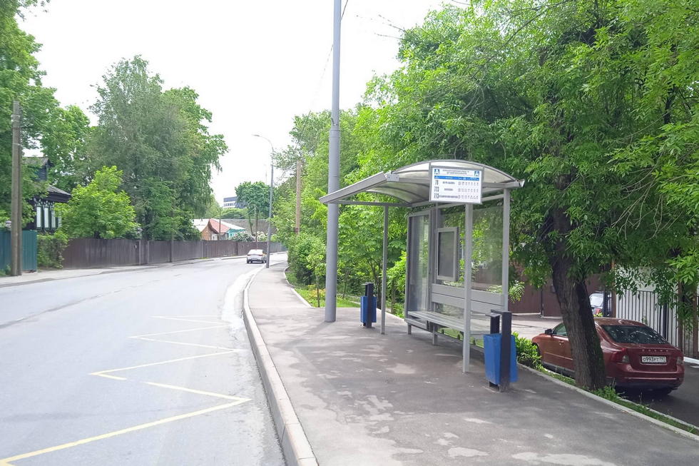 Фотография рекламного носителя, тип: Остановка 1.8x1.2, адрес: Косинская Большая ул., д.49, Москва, Россия. Сторона A №800565