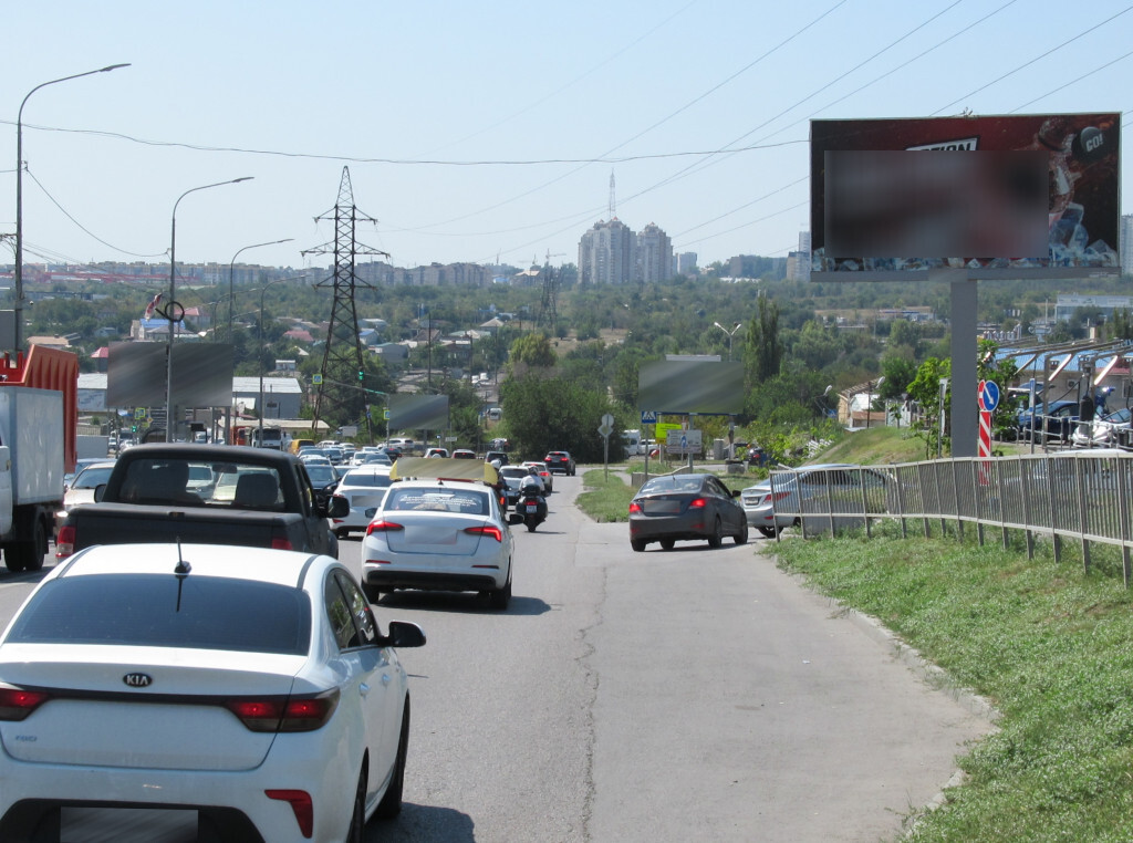 Фотография рекламного носителя, тип: Билборд 3x6, адрес: Еременко ул. Х 39-й Гвардейской Дивизии ул., Волгоград, Волгоградская область, Россия. Сторона A №1000542