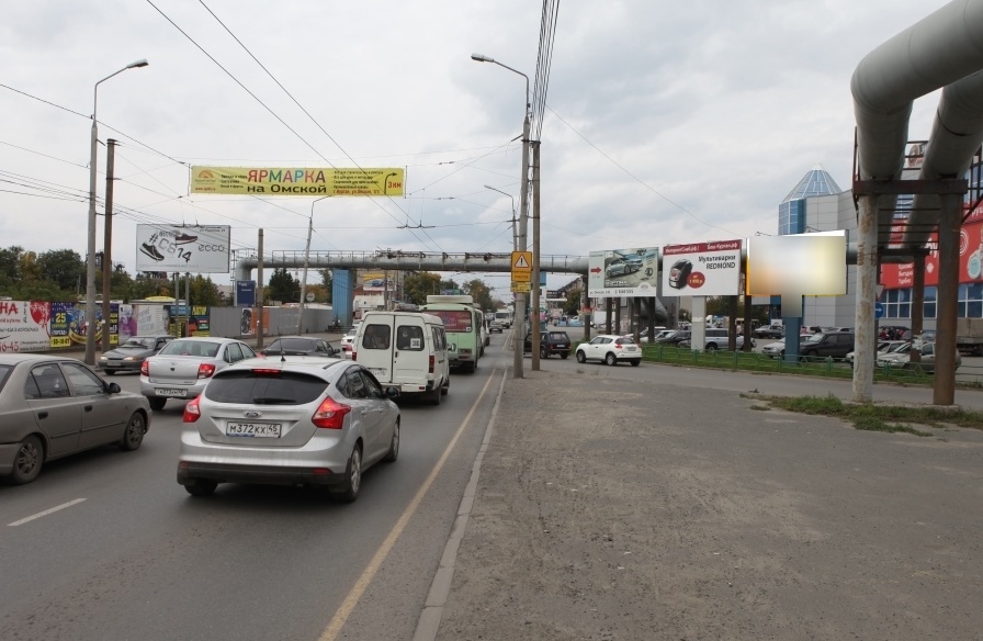 Фотография рекламного носителя, тип: Билборд 3x6, адрес: Машиностроителей ул., поворот Альфа-база, Курган, Курганская область, Россия. Сторона А №701139