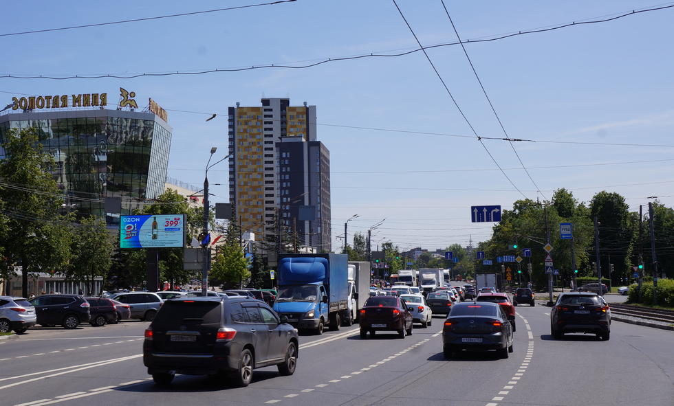 Фотография рекламного носителя, тип: Билборд 3x6, адрес: Коминтерна ул., д.115, Нижний Новгород, Нижегородская область, Россия. Сторона B1-В10 №993211