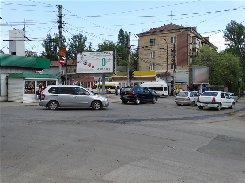 Фотография рекламного носителя, тип: Билборд 3x6, адрес: Большая Садовая ул. Х 2-ая Садовая ул., Саратов, Саратовская область, Россия. Сторона А1 №819298