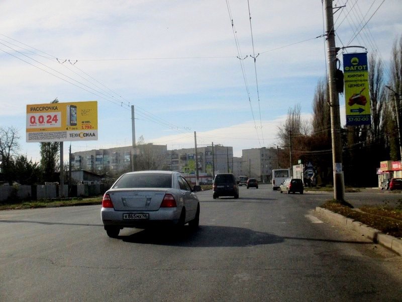 Фотография рекламного носителя, тип: Билборд 3x6, адрес: Магистральный пр-т. Х Кислинская ул., д.74/4, Курск, Курская область, Россия. Сторона B №707976