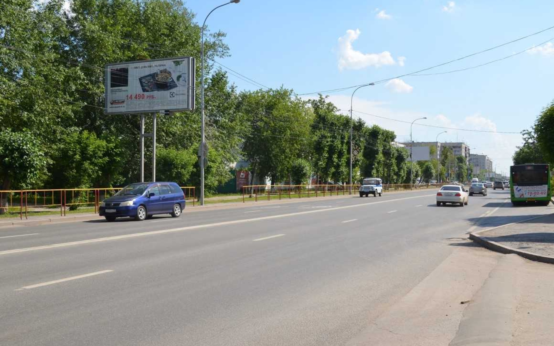 Фотография рекламного носителя, тип: Билборд 3x6, адрес: Червишевский тракт ул., д.19, Тюмень, Тюменская область, Россия. Сторона Б №410541