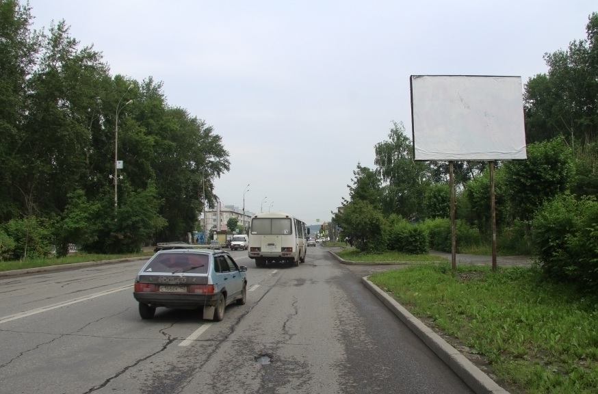 Фотография рекламного носителя, тип: Билборд 3x6, адрес: Ачинск г., Лапенкова пр-т., д.17, Красноярск, Красноярский край, Россия. Сторона А №1056781