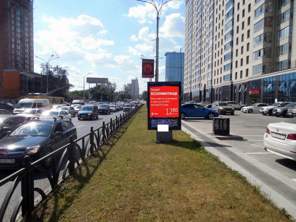 Фотография рекламного носителя, тип: Ситиформат 1.8x1.2, адрес: Белинского ул., д.86 Х Декабристов ул., поз.5, Екатеринбург, Свердловская область, Россия. Сторона B №491976