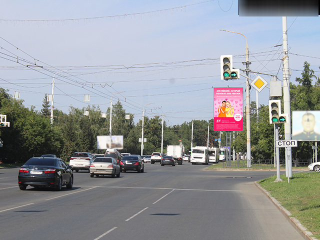 Фотография рекламного носителя, тип: Нестандартный билборд, адрес: Красный Путь ул. Х Березовая ул., поз.1, Омск, Омская область, Россия. Сторона A1-A10 №1042204