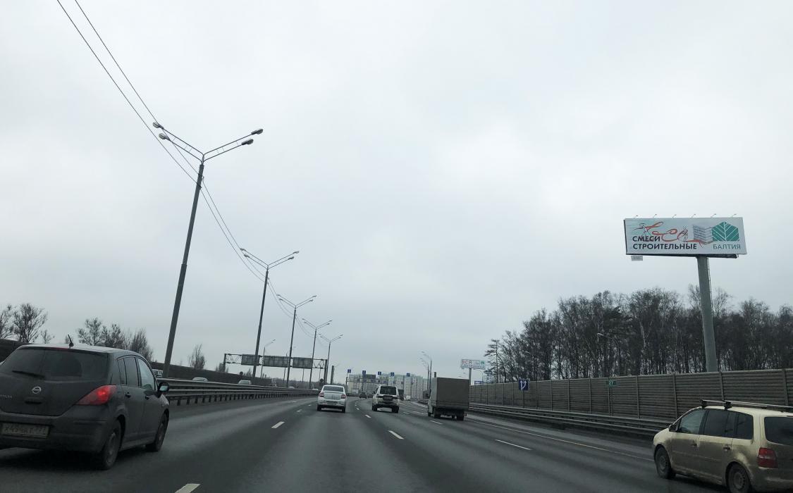 Фотография рекламного носителя, тип: Суперсайт 5x15, адрес: Новорижское ш., 27 200м, Красногорск, Московская область, Россия. Сторона А №658361