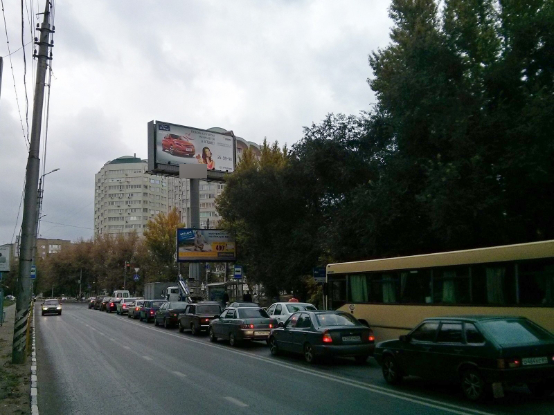 Фотография рекламного носителя, тип: Суперсайт 5x12, адрес: Тракторная ул. Х 50 лет Октября пр-т., Саратов, Саратовская область, Россия. Сторона А2 №497946