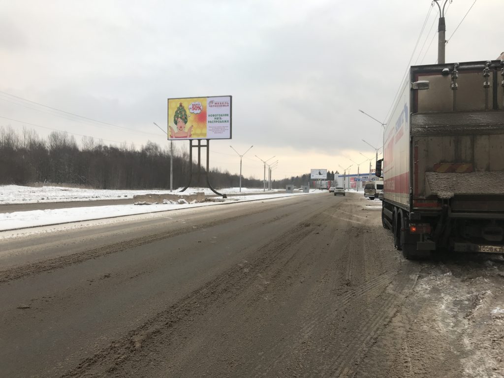 Фотография рекламного носителя, тип: Билборд 3x6, адрес: Октябрьский пр-т., разделительная полоса, напротив д.83А, Череповец, Вологодская область, Россия. Сторона А1 №855445