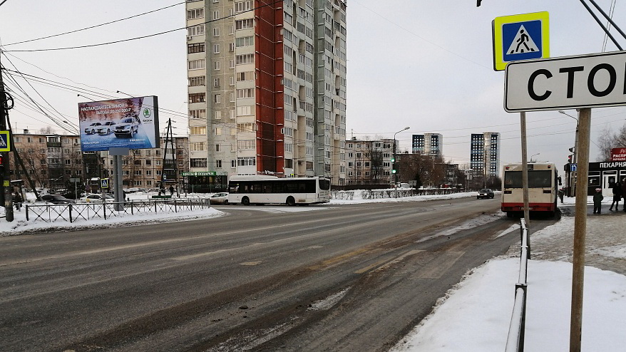 Фотография рекламного носителя, тип: Билборд 3x6, адрес: Космонавта Леонова ул. Х Геологов ул., Пермь, Пермский край, Россия. Сторона B №835660
