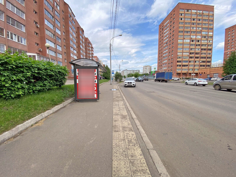 Фотография рекламного носителя, тип: Остановка 1.8x1.2, адрес: Водопьяноваул., д.19, остановка Медицинский центр, Красноярск, Красноярский край, Россия. Сторона Б №1046534