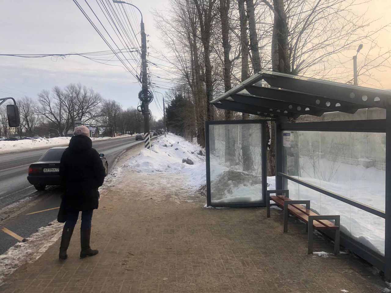 Фотография рекламного носителя, тип: Остановка 1.8x1.2, адрес: Керамический завод, д.5, Тверь, Тверская область, Россия. Сторона А №1059945