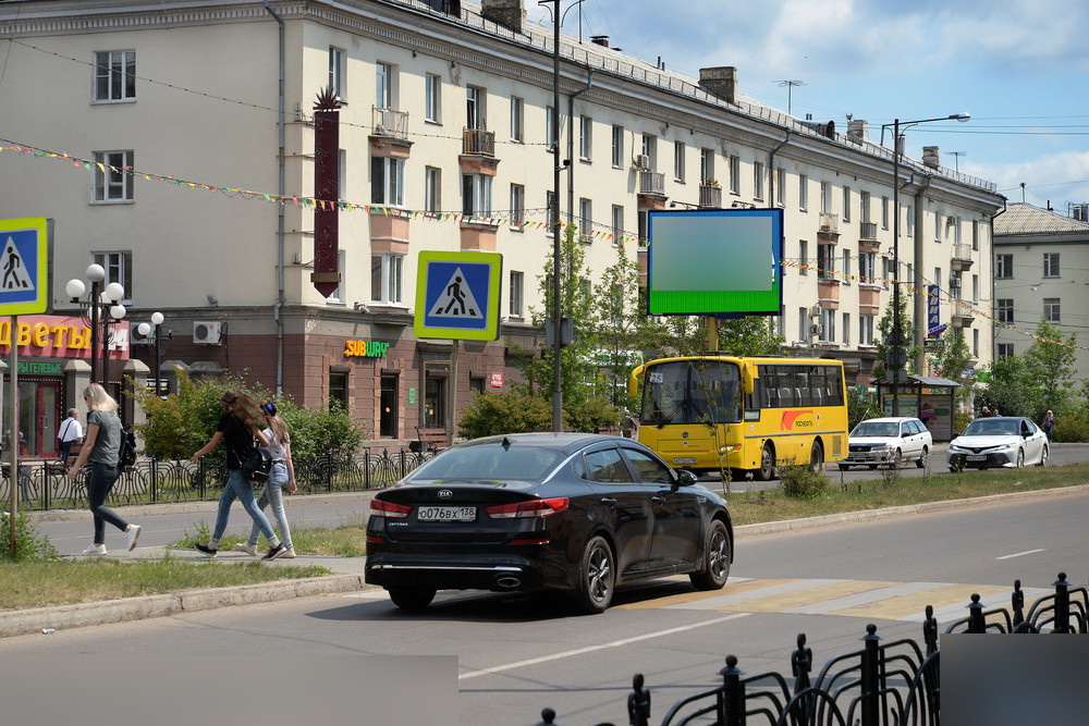 Фотография рекламного носителя, тип: Ситиборд 2.7x3.7, адрес: Карла Маркса ул., ТЦ Пальмира, Ангарск, Иркутская область, Россия. Сторона B1-B3 №860014