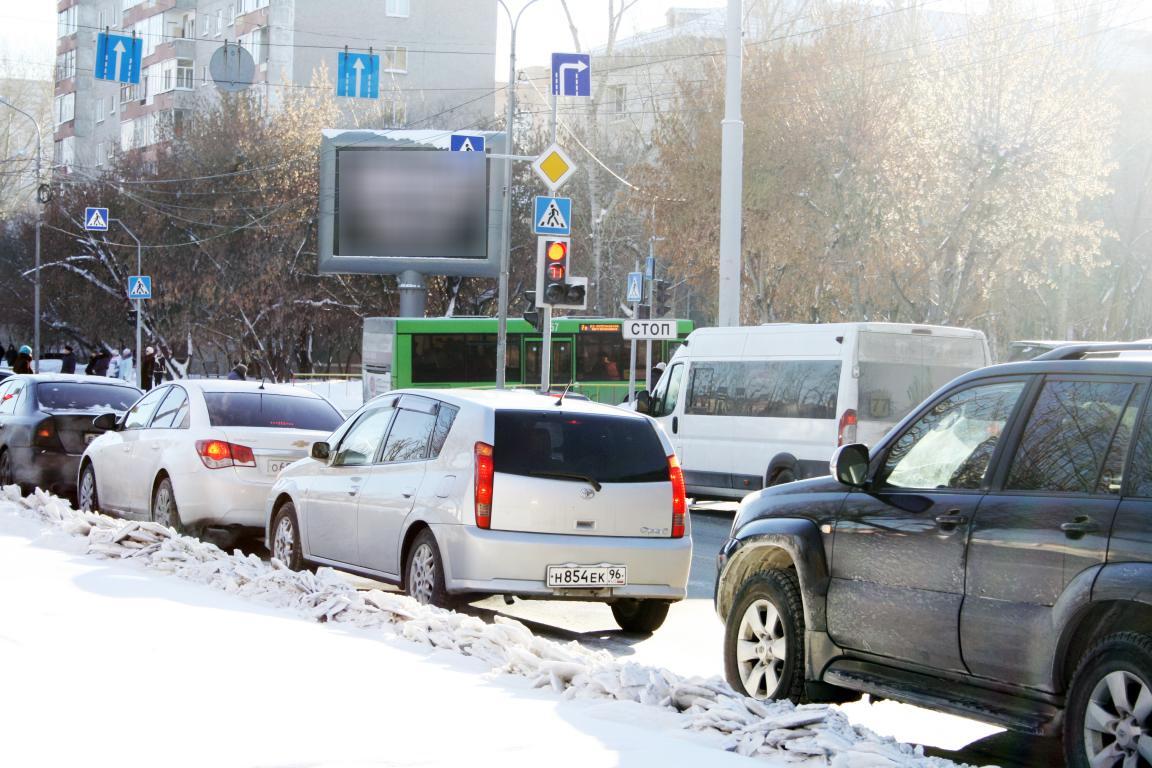 Фотография рекламного носителя, тип: Видеоэкран, адрес: Одесская ул., д.33, Тюмень, Тюменская область, Россия. Сторона A1-A10 №1042677