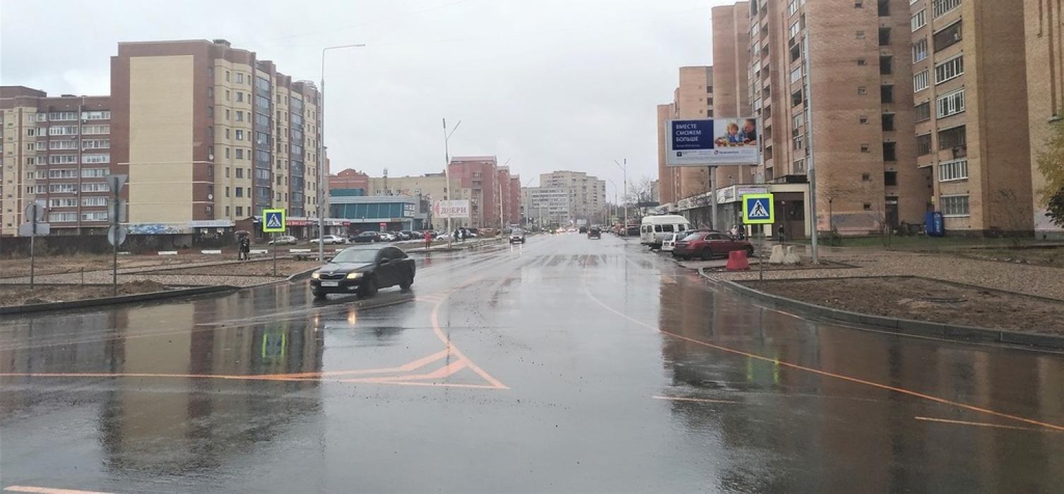 Фотография рекламного носителя, тип: Билборд 3x6, адрес: Боголюбова пр-т., д.15, Дубна, Московская область, Россия. Сторона А1-A3 №351879