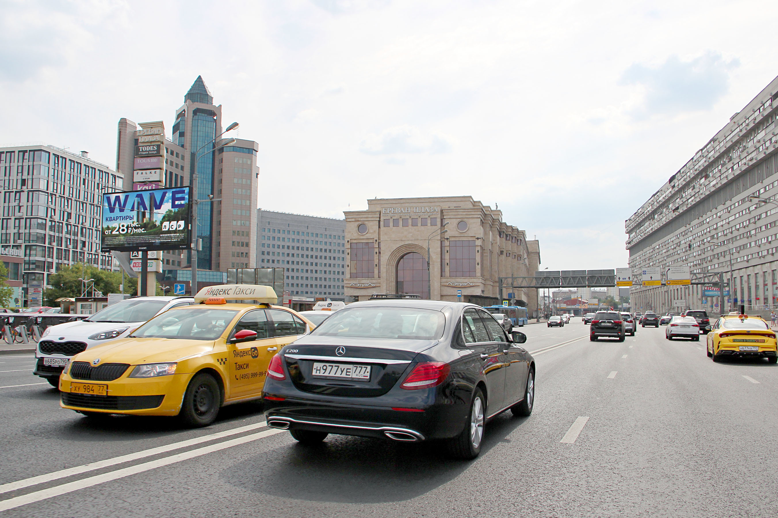 Фотография рекламного носителя, тип: Билборд 3x6, адрес: Большая Тульская ул., д.9 Х Даниловский Вал ул., Москва, Россия. Сторона Аh1-Аh4 №882740