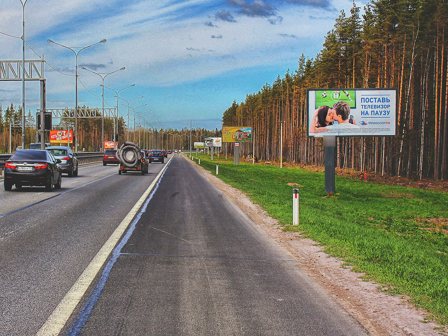 Фотография рекламного носителя, тип: Билборд 3x6, адрес: Новоприозерское ш., 6 220м, Ленинградская область, Россия. Сторона А №479064