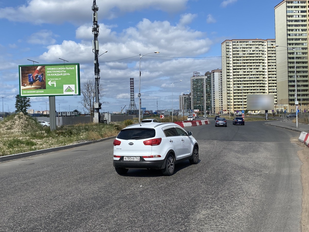 Фотография рекламного носителя, тип: Билборд 3x6, адрес: Мурино г., Охтинская ал., проезд под КАД 200м, Ленинградская область, Россия. Сторона Б №792223