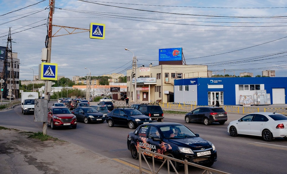 Фотография рекламного носителя, тип: Билборд 3x6, адрес: Яблочкова пр-зд., д.8г, Рязань, Рязанская область, Россия. Сторона А1-А10 №978300