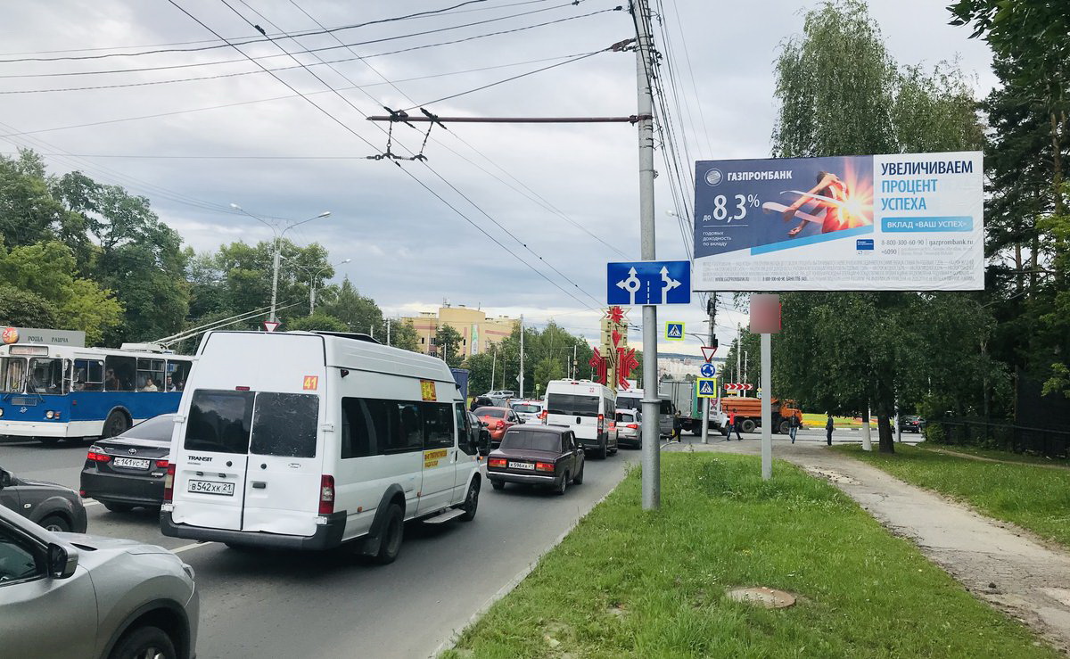 Фотография рекламного носителя, тип: Билборд 3x6, адрес: Гузовского ул., кольцо, Чебоксары, Республика Чувашия, Россия. Сторона A №838347