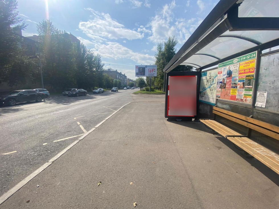 Фотография рекламного носителя, тип: Остановка 1.8x1.2, адрес: Свердловская ул., д.49, Красноярск, Красноярский край, Россия. Сторона А №1029708