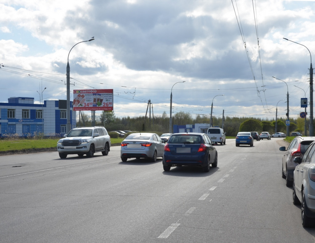 Фотография рекламного носителя, тип: Билборд 3x6, адрес: Революции пр-т., д.11, Рыбинск, Ярославская область, Россия. Сторона Б №793706