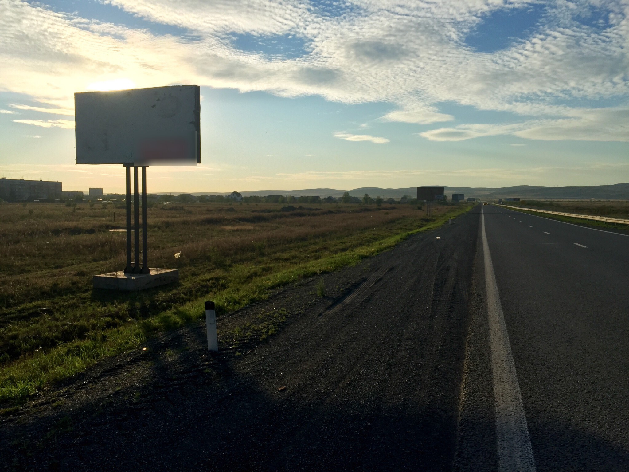 Фотография рекламного носителя, тип: Билборд 3x6, адрес: Р-257 а/д., въезд в город, Абакан, Республика Хакасия, Россия. Сторона Б №425550