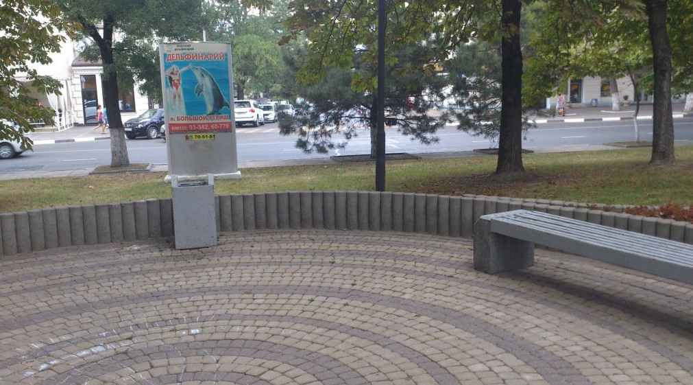 Фотография рекламного носителя, тип: Нестандартный ситиформат, адрес: Советов ул., д.28 Х Леднева ул., Новороссийск, Краснодарский край, Россия. Сторона Б №587810