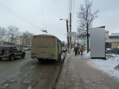 Фотография рекламного носителя, тип: Пиллар 3x1.4, адрес: Октябрьский пр-т., д.79б, Киров, Кировская область, Россия. Сторона А №632516