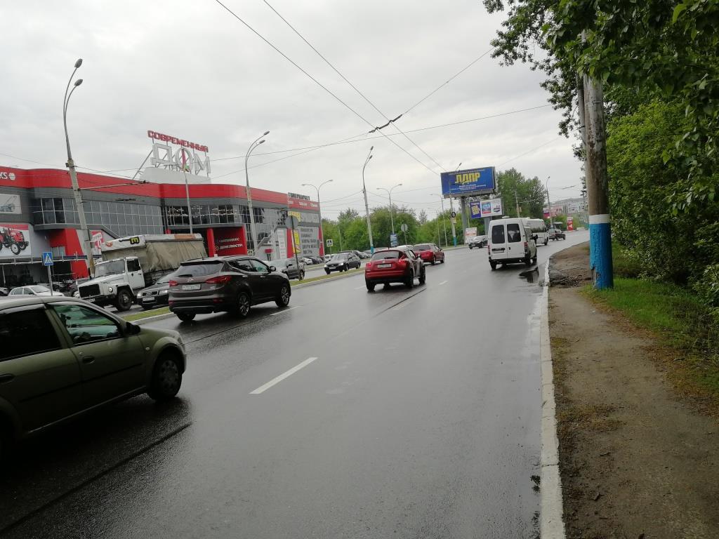 Фотография рекламного носителя, тип: Суперсайт 5x12, адрес: Московский пр-т., памятник Танкистам, поз.1, Брянск, Брянская область, Россия. Сторона B №857920