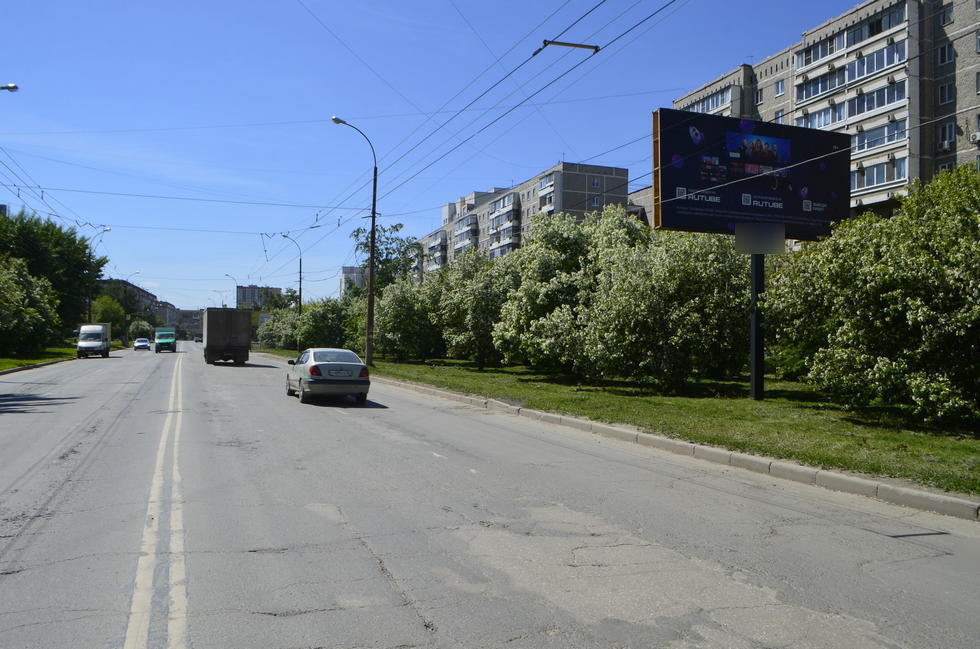 Фотография рекламного носителя, тип: Билборд 3x6, адрес: Фрезеровщиков ул., д.43 Х Таганская ул., Екатеринбург, Свердловская область, Россия. Сторона А №949241
