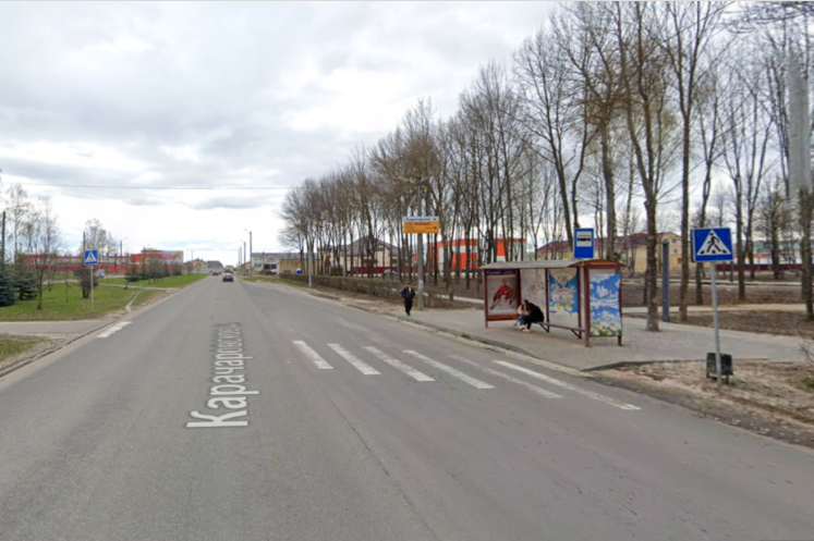 Фотография рекламного носителя, тип: Остановка 1.8x1.2, адрес: Карачаровское ш., в р-не ТЦ "Метрика", Муром, Владимирская область, Россия. Сторона А №1097500