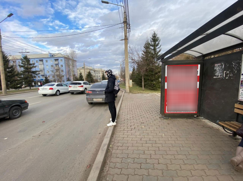 Фотография рекламного носителя, тип: Остановка 1.8x1.2, адрес: Свободный пр-т., 75а, Красноярск, Красноярский край, Россия. Сторона А №820857