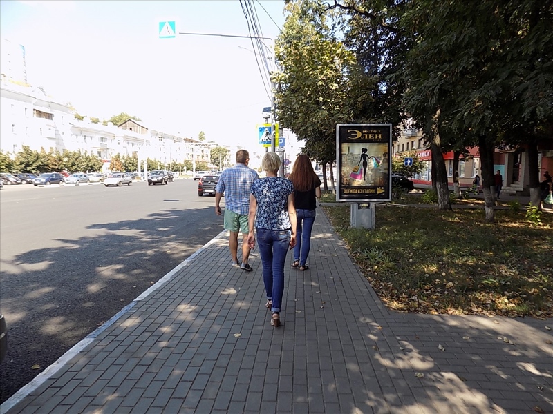 Фотография рекламного носителя, тип: Ситиформат 1.8x1.2, адрес: Кольцовская ул., д.37 к.1, 100м до ТРЦ "Галерея Чижова", Воронеж, Воронежская область, Россия. Сторона А №1325090