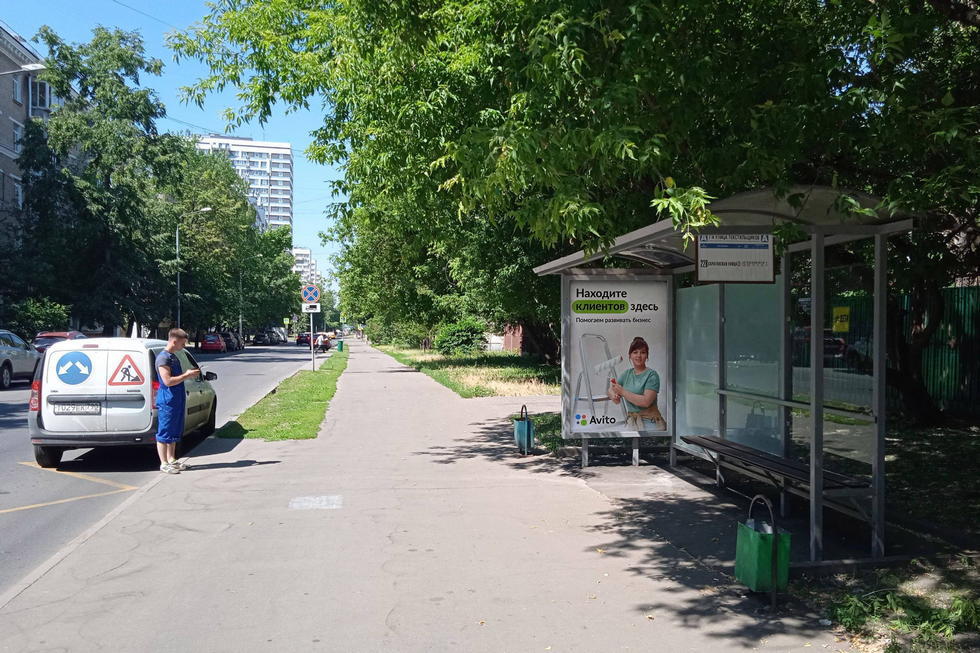 Фотография рекламного носителя, тип: Остановка 1.8x1.2, адрес: Чистова ул., д.23, корп.2, ост. 7-я улица Текстильщиков, Москва, Россия. Сторона А №999117