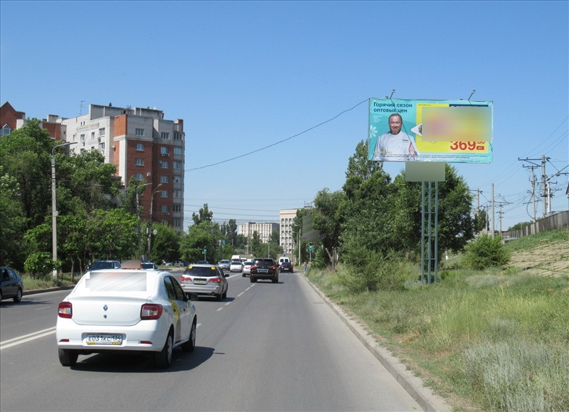 Фотография рекламного носителя, тип: Билборд 3x6, адрес: Глубокоовражная ул., 100м до поворота на Краснознаменскую ул, Волгоград, Волгоградская область, Россия. Сторона А №596154