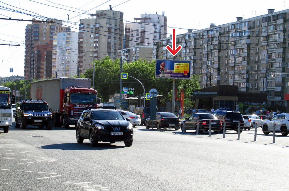 Фотография рекламного носителя, тип: Билборд 3x6, адрес: Братьев Кашириных ул., д.114 Х 40 лет Победы ул., Челябинск, Челябинская область, Россия. Сторона A1-A3 №392236