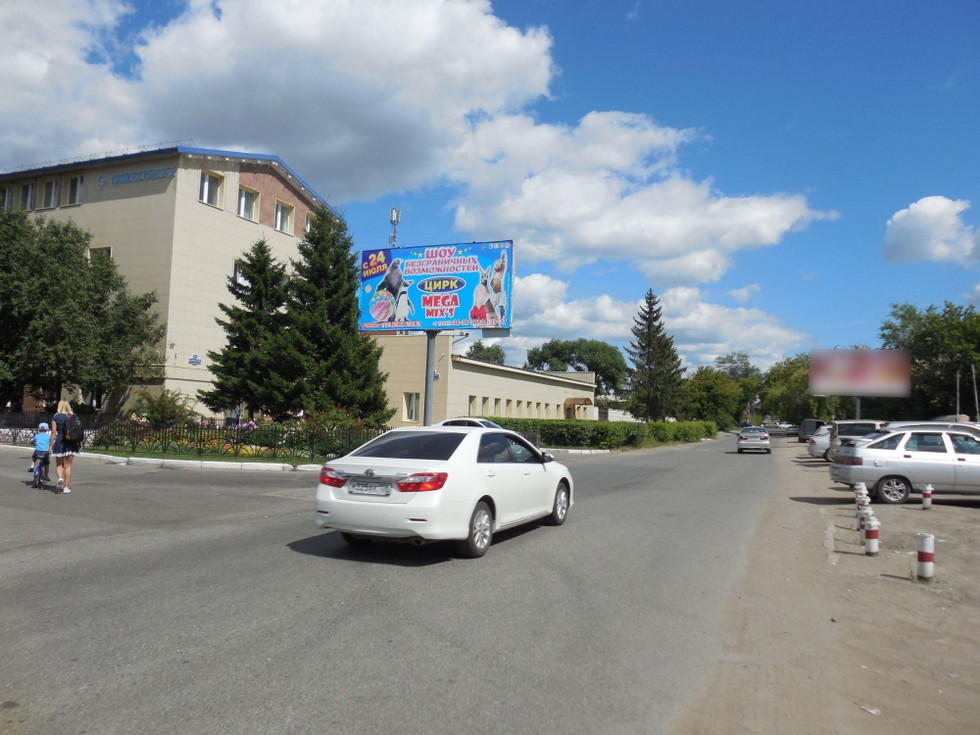 Фотография рекламного носителя, тип: Билборд 3x6, адрес: Красных зорь ул., д.19, Омск, Омская область, Россия. Сторона В №1010121