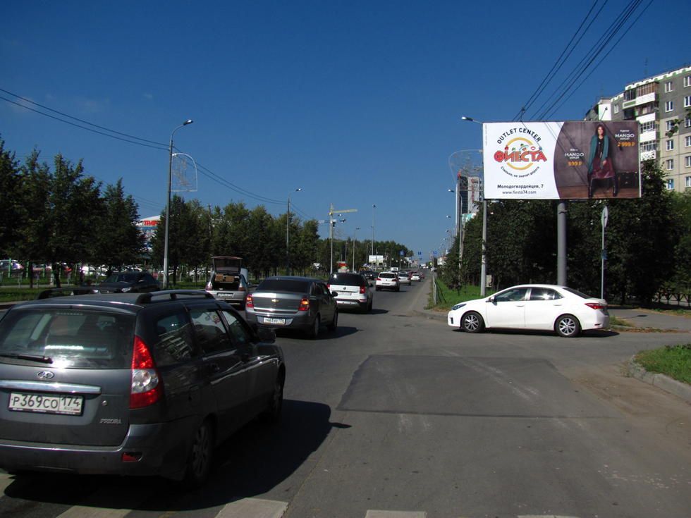 Фотография рекламного носителя, тип: Билборд 3x6, адрес: С. Юлаева ул., д.23б, Челябинск, Челябинская область, Россия. Сторона А №373935