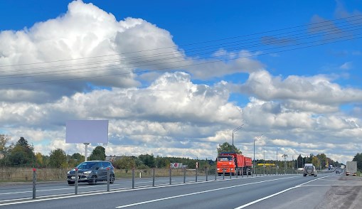Фотография рекламного носителя, тип: Билборд 3x6, адрес: М-1 "Беларусь" а/д, 93 350м, Московская область, Россия. Сторона B №962174