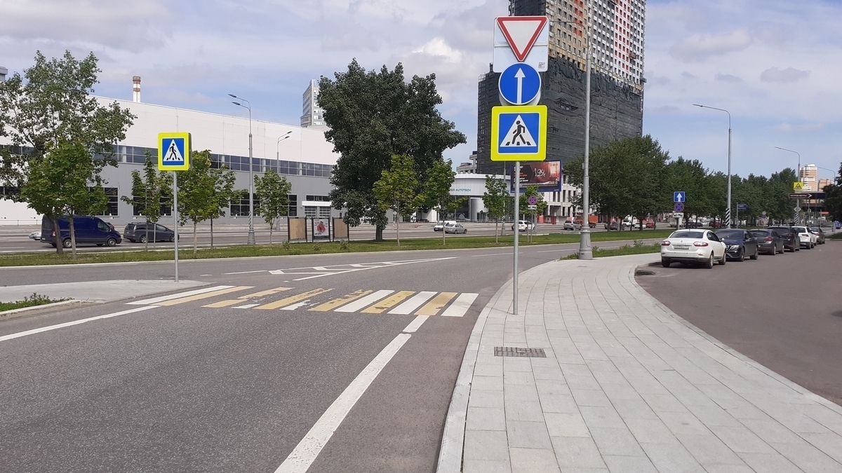 Фотография рекламного носителя, тип: Афиша 1.75x1.8, адрес: Андропова пр-т., ост. "Речной вокзал", поз.2, стенд 3, Москва, Россия. Сторона А2 №883708