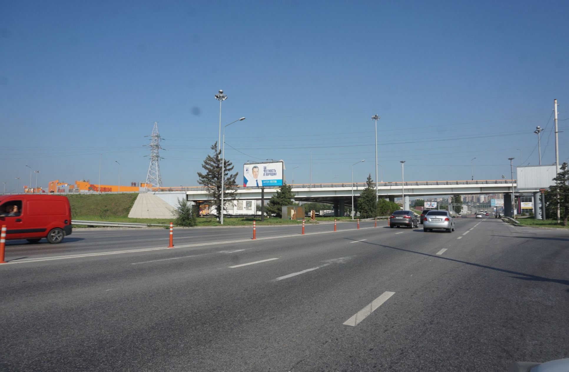 Фотография рекламного носителя, тип: Билборд 3x6, адрес: Южный подъезд Х Пойменная ул., д.1а, Ростов-на-Дону, Ростовская область, Россия. Сторона Б №841946